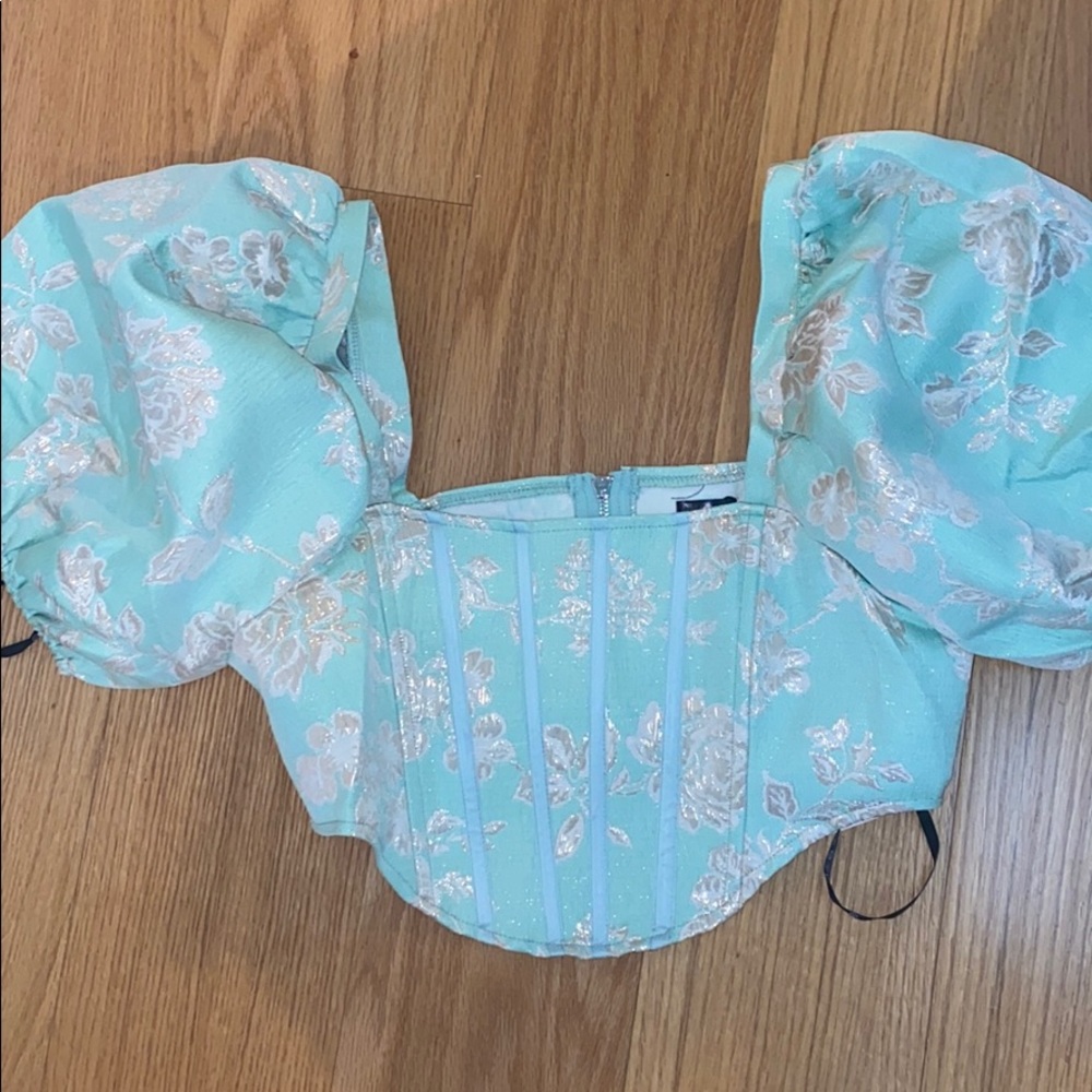 Flower print misguided top puff sleeve